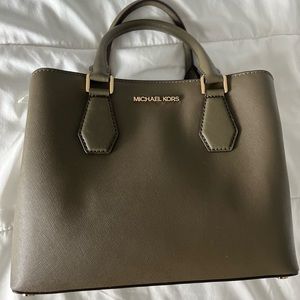 Michael Kors olive leather bag